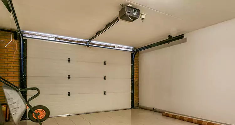 Chamberlain Garage Door Opener Installation in Southchase, FL