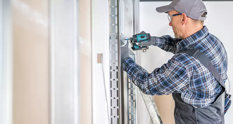 Sliding Patio Door Handle Repair in Southchase, FL